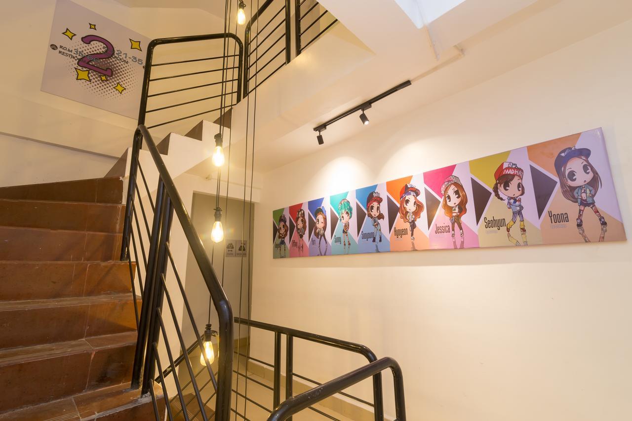 Oops Hostel เสียมราฐ ภายนอก รูปภาพ